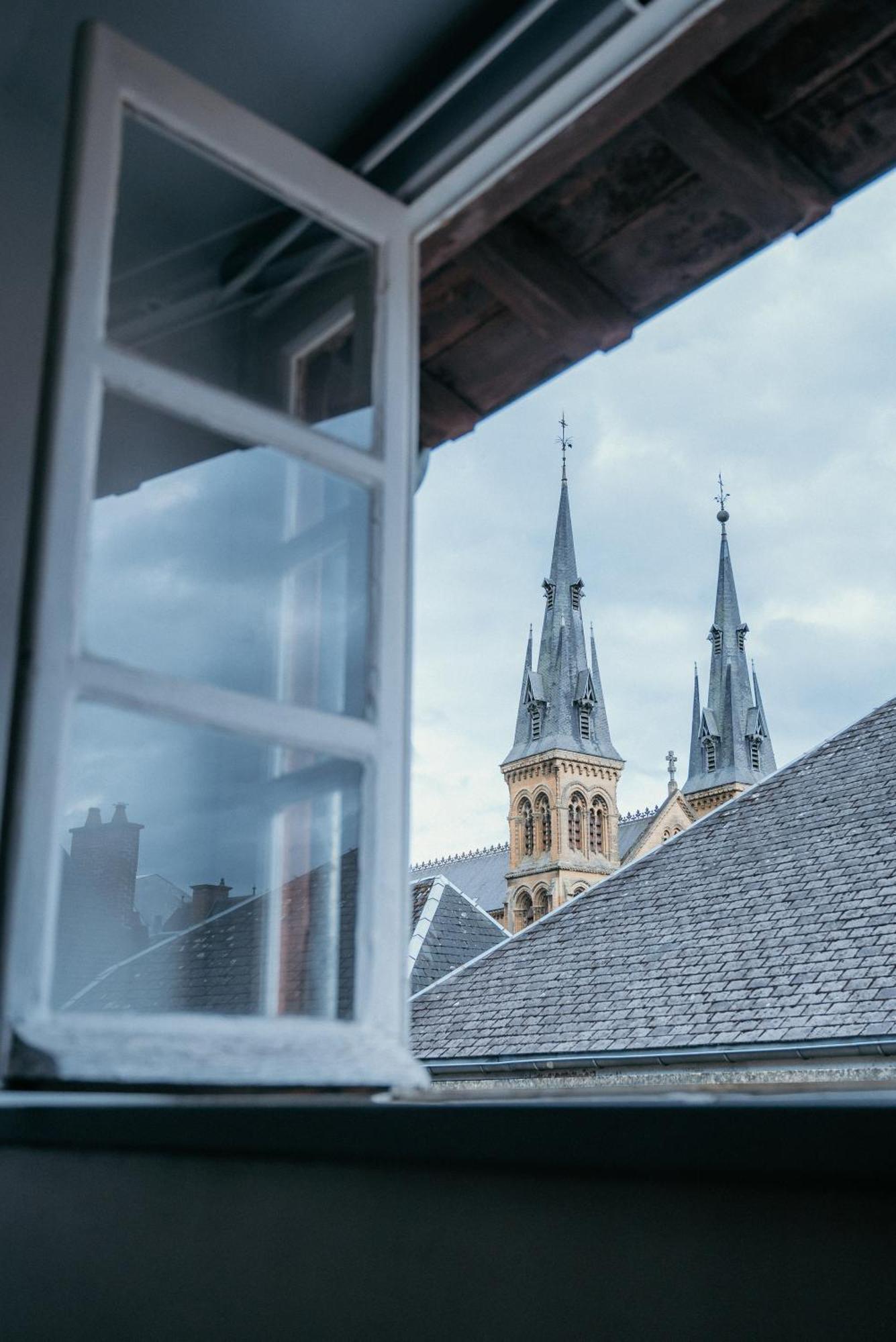 Appartement D'Aubilly Hyper Centre-Ville Charleville-Mézières Екстериор снимка