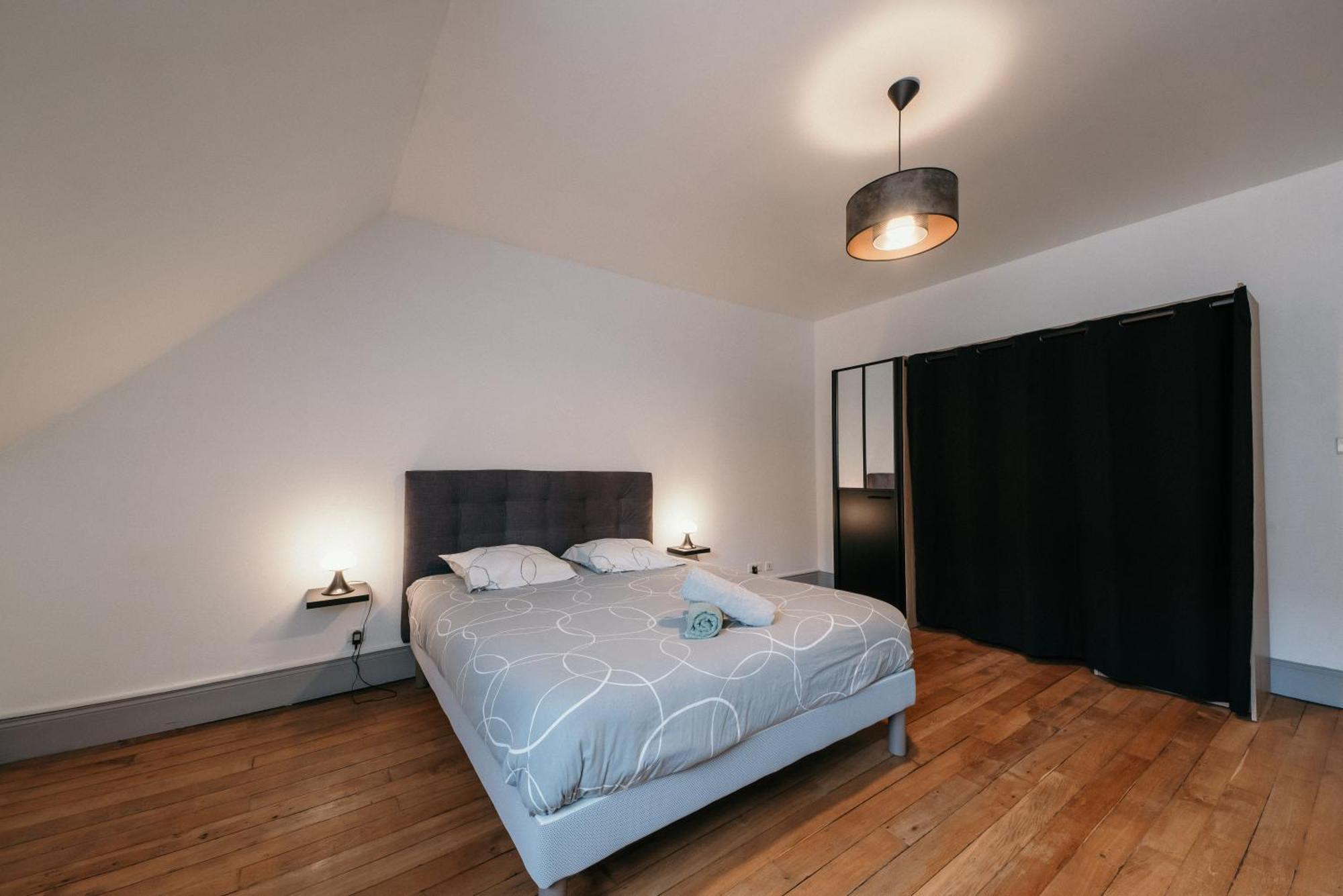 Appartement D'Aubilly Hyper Centre-Ville Charleville-Mézières Екстериор снимка